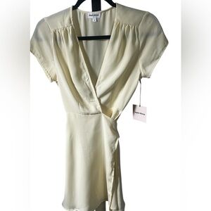 NWT SuperDown Yellow Dress Sz Small